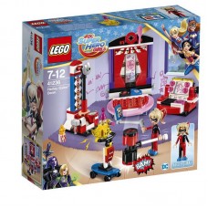 Конструктор LEGO SUPER HERO GIRLS "Дом Харли Квинн"