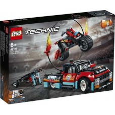 Конструктор LEGO TECHNIC Шоу трюков на грузовиках и мотоциклах