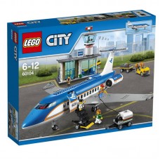 Конструктор LEGO CITY Пассажирский терминал аэропорта (LEGO, 60104-L)